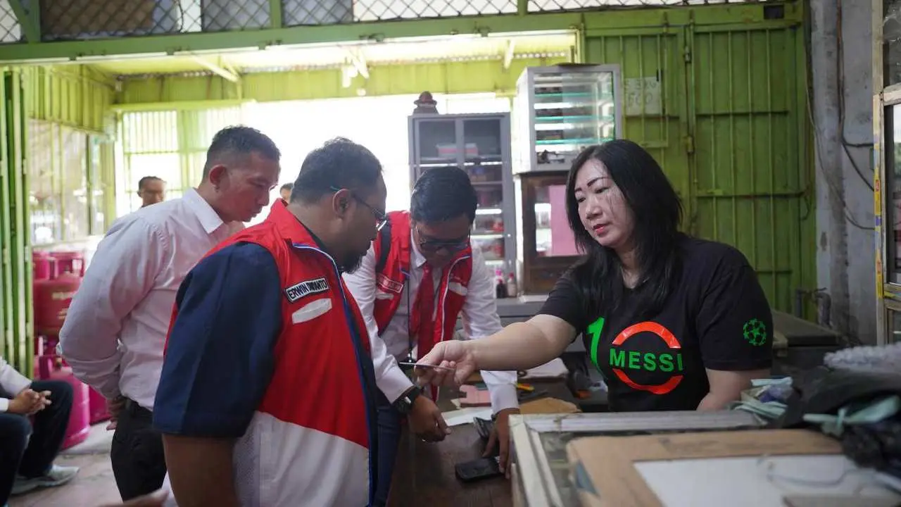 Pertamina Sulawesi-Hiswana Migas Monitoring Bersama di Pangkalan LPG 3 Kg, Transaksi Merchant Apps Berjalan Lancar