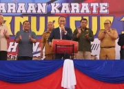 Dibuka Penjabat Gubernur Prof Zudan, Ribuan Atlet Karate Antusias Ikuti Gubernur Cup I