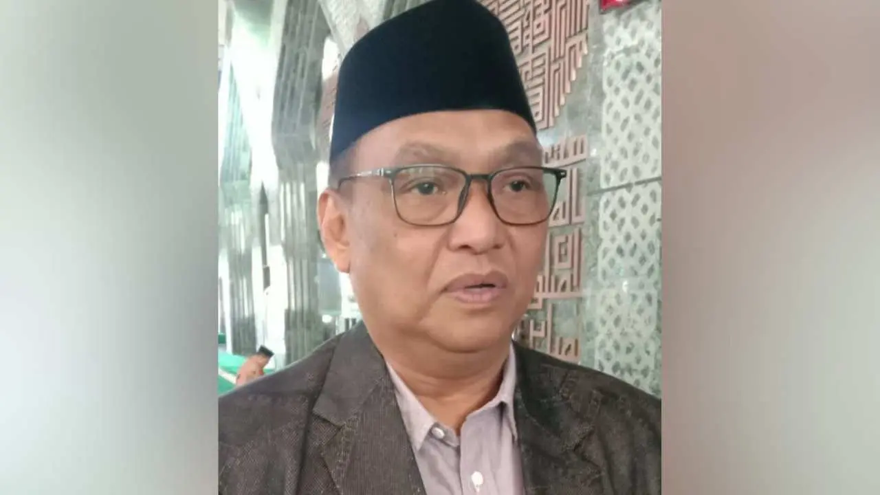 Penjabat Gubernur Sulsel Berkurban di Masjid Al-Markaz, Berat Sapi Capai 339 Kilogram