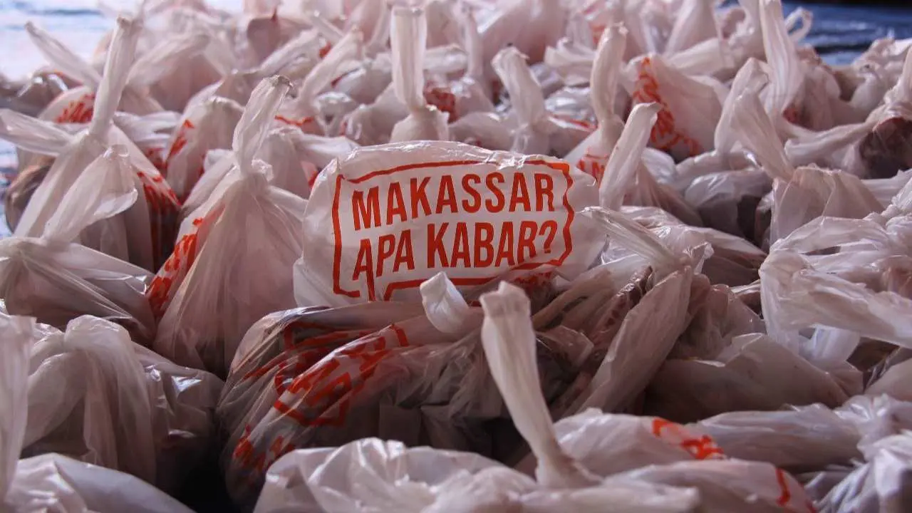 Sembelih Ratusan Ekor Sapi & Kambing, PKS Sulsel Bagikan 10.000 Paket Kurban se-Sulsel