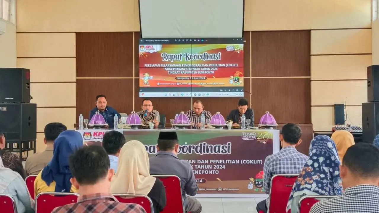 Demi Pemilukada Berintegritas, Disdukcapil dan Bawaslu Jeneponto Bahas Adminduk Pemilih