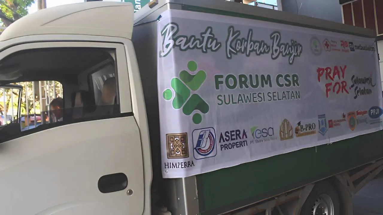Forum CSR Sulsel Salurkan Bantuan Banjir di Luwu