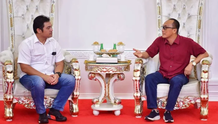 Pasien Katarak Program Kesehatan Bank Mandiri Taspen Dioperasi, Pj Gubernur Prof Zudan Beri Dukungan