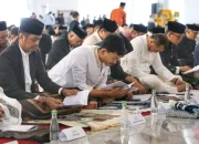 Momen Shalat Ied Adha, Pj Sekda Makassar Ajak Masyarakat Tumbuhkan Sikap Rela Berkorban