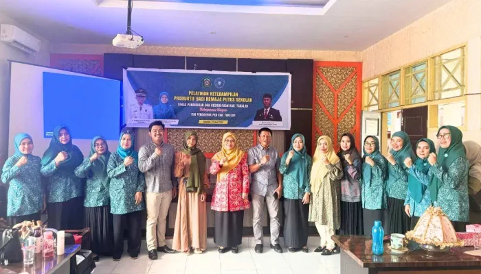 Pelatihan Keterampilan Produktif untuk Remaja Putus Sekolah di Takalar