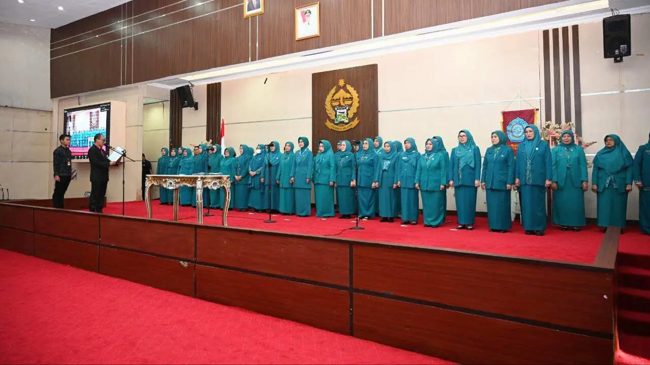 Pj Gubernur Kukuhkan Pj Ketua TP PKK Ninuk Triyanti Zudan & Ketua Pembina Posyandu Kabupaten Kota se-Sulsel