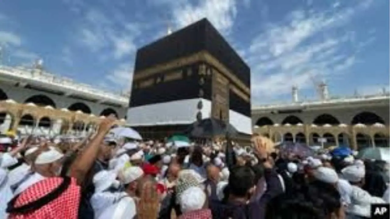 34 Jemaah Haji Asal Makassar Ditangkap Karena Menggunakan Visa Ziarah