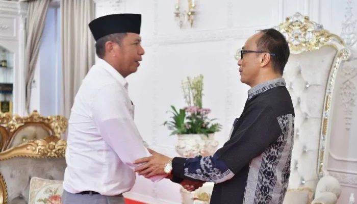 Pj Gubernur Tekankan Pentingnya Pembangunan Pendidikan dan Ekonomi Regional di Kota Parepare