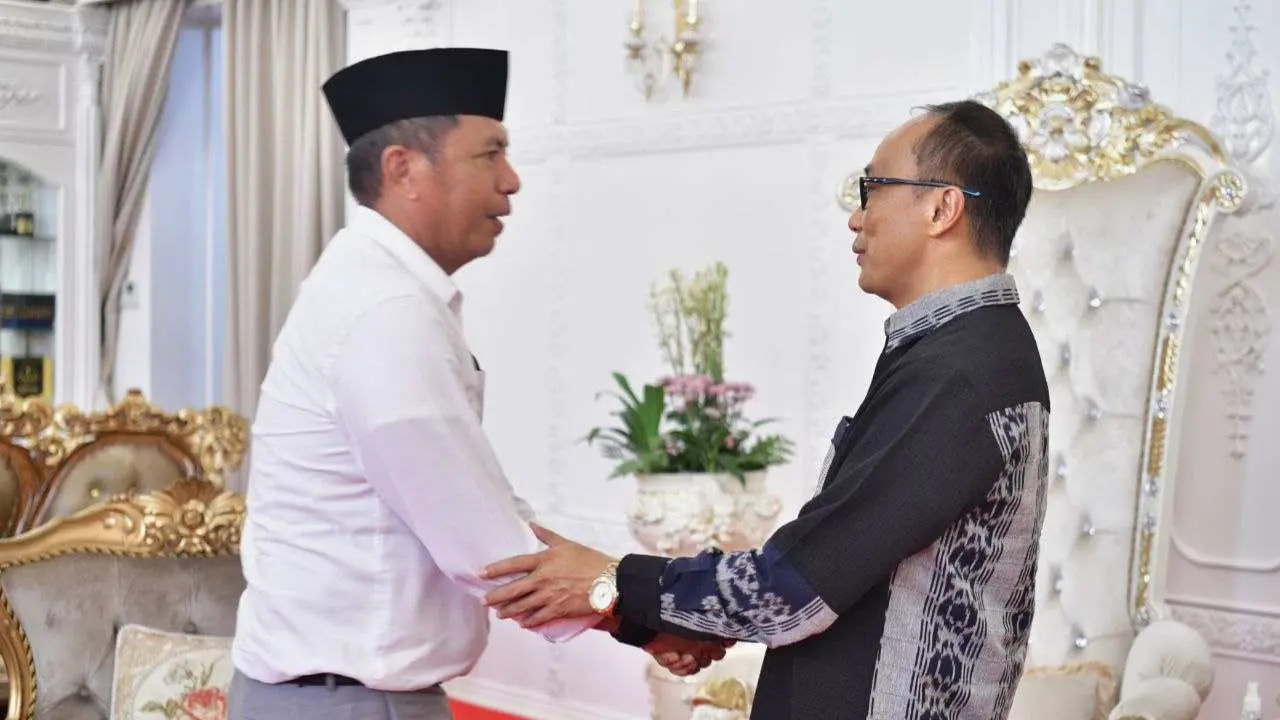 Pj Gubernur Tekankan Pentingnya Pembangunan Pendidikan dan Ekonomi Regional di Kota Parepare