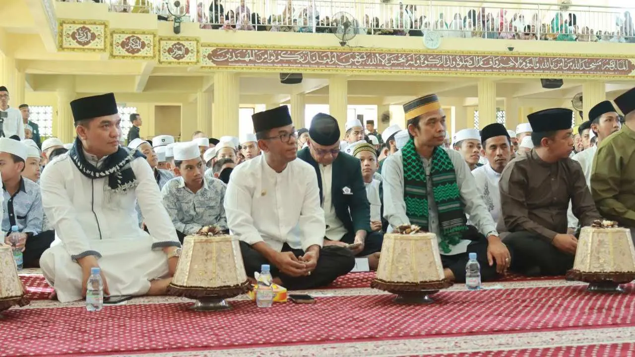 Gelar Tabligh Akbar, Pemkab Takalar hadirkan Ustadz Abdul Somad Mempererat Kebangsaan dan Keagamaan di Takalar