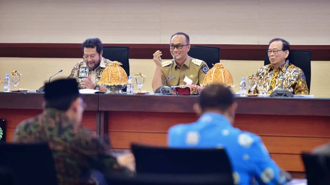 DPD Beri Dukungan untuk Pengembangan Sulawesi Selatan sebagai Penyangga IKN 2 DPD Beri Dukungan untuk Pengembangan Sulawesi Selatan sebagai Penyangga IKN