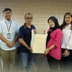 Sekcam Mariso Dampingi 12 Warganya Terima Bantuan Makanan Bagi Anak Penderita Stunting