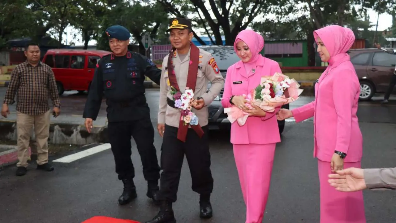 Kapolres Jeneponto Resmi Berganti, Ini Kapolres yang Baru 2 Kapolres Jeneponto Resmi Berganti, Ini Kapolres yang Baru
