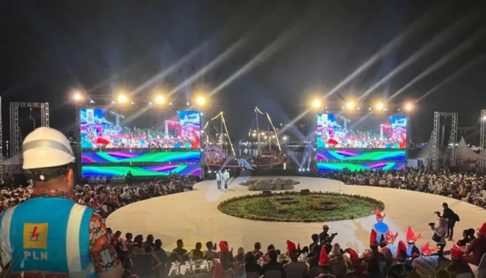 PLN Sukses Hadirkan Energi Hijau tanpa Kedip di F8 Makassar 2024