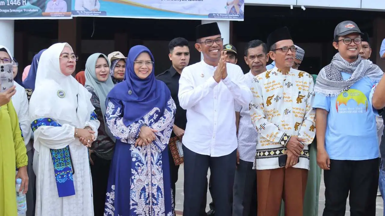 Peringati 1 Muharram 1446 H, Pj Bupati Takalar Lepas Peserta Karnaval