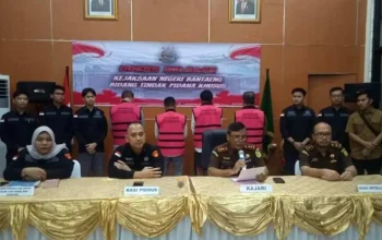 Tiga Pimpinan DPRD Bantaeng Aktif, Ditersangkakan Kejari