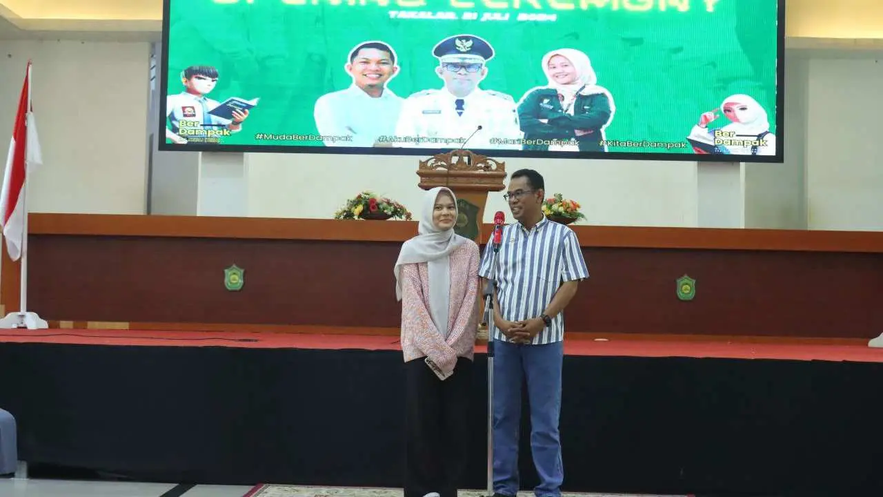 Pj Bupati Takalar Motivasi Generasi Muda: Siapkan Diri - Skill menuju Indonesia Emas 2045 2 Pj Bupati Takalar Motivasi Generasi Muda: Siapkan Diri - Skill menuju Indonesia Emas 2045
