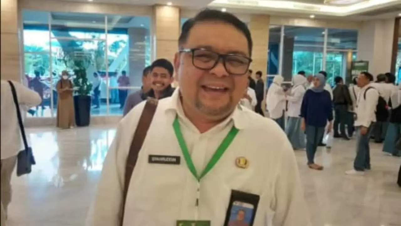 Hadiri Rakorsus, Plt Kepala DPPKB Makassar Sebut Pengendalian Penduduk Sangat Berperan Penting dalam Low Karbon City 2 Hadiri Rakorsus, Plt Kepala DPPKB Makassar Sebut Pengendalian Penduduk Sangat Berperan Penting dalam Low Karbon City
