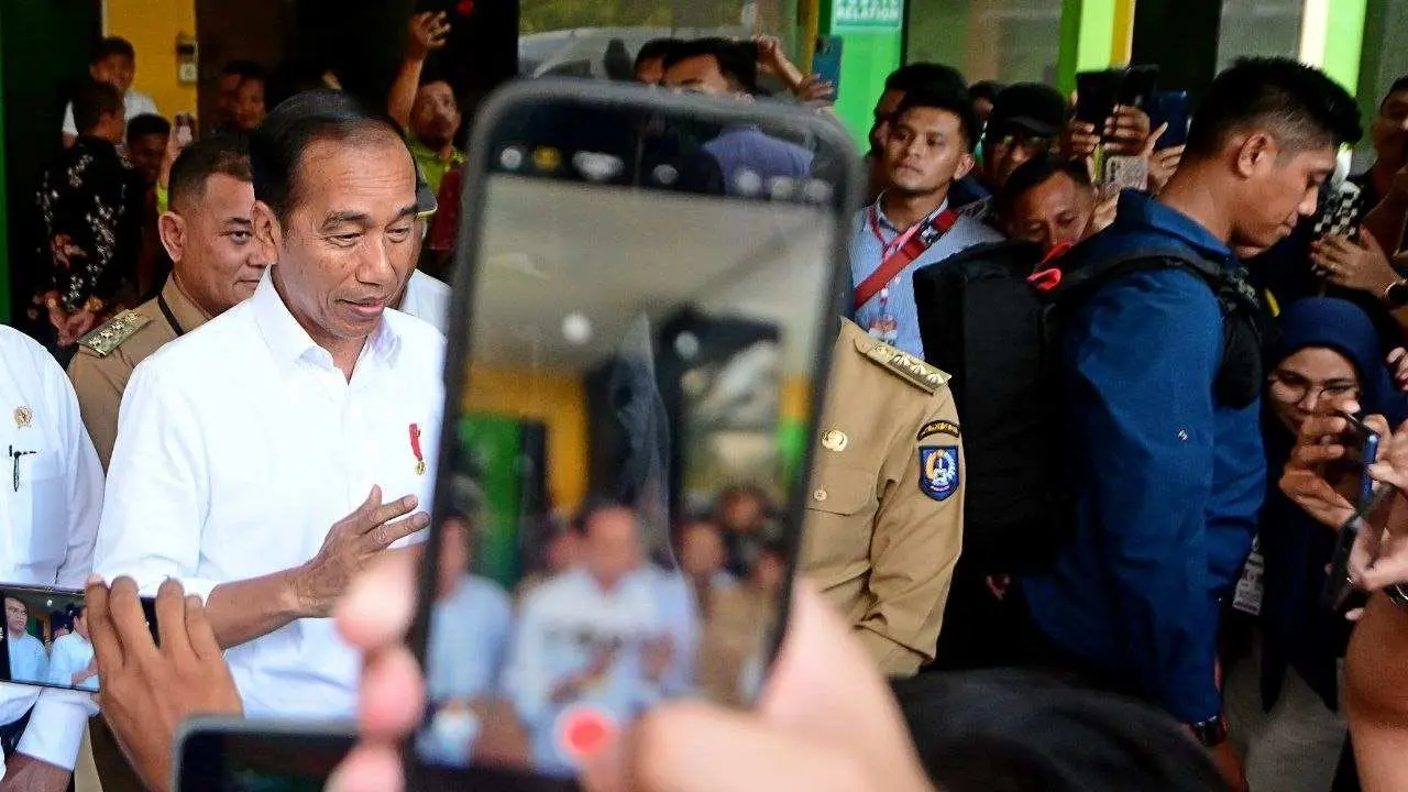 Tanggapan Presiden Jokowi Soal Pemberhentian Ketua KPU