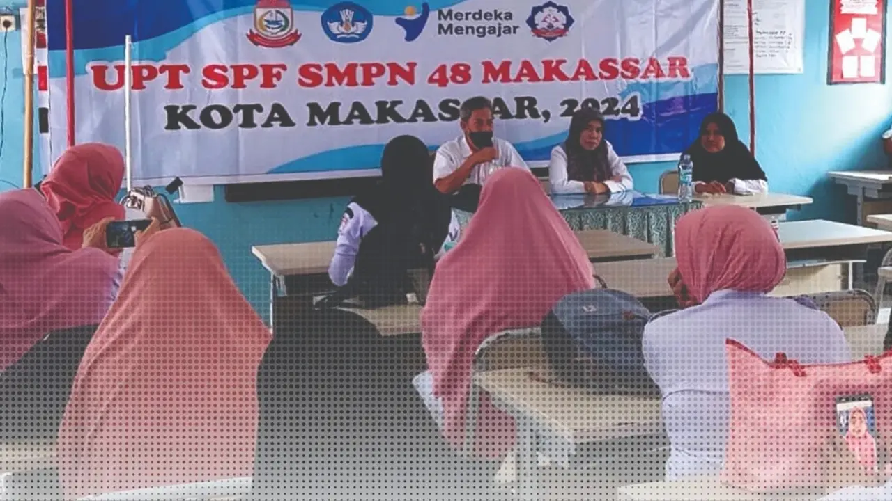 Dinas Koperasi dan UKM Makassar Lakukan Penyuluhan Pembentukan Koperasi di SMPN 48