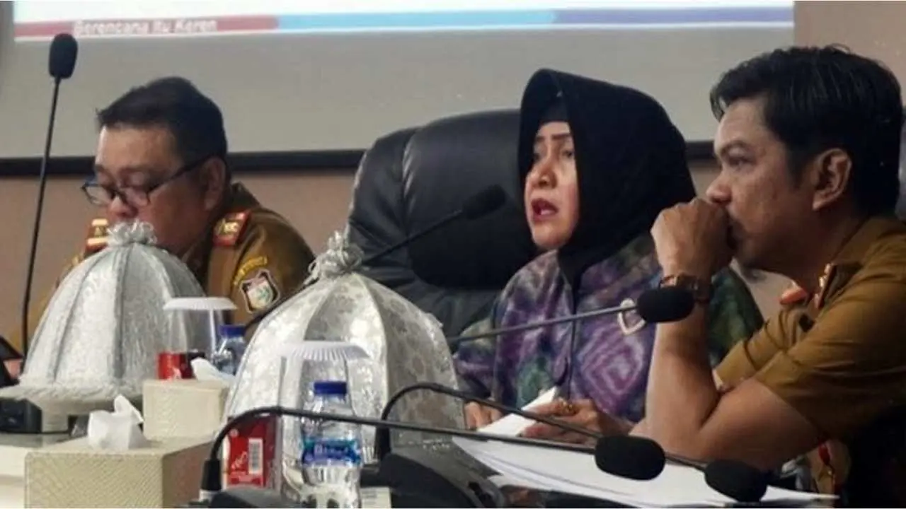 Plt Kadis DPPKB Makassar dalam Rakor Ungkapkan Komitmen Zero Stunting pada Tahun Ini 2 Plt Kadis DPPKB Makassar dalam Rakor Ungkapkan Komitmen Zero Stunting pada Tahun Ini