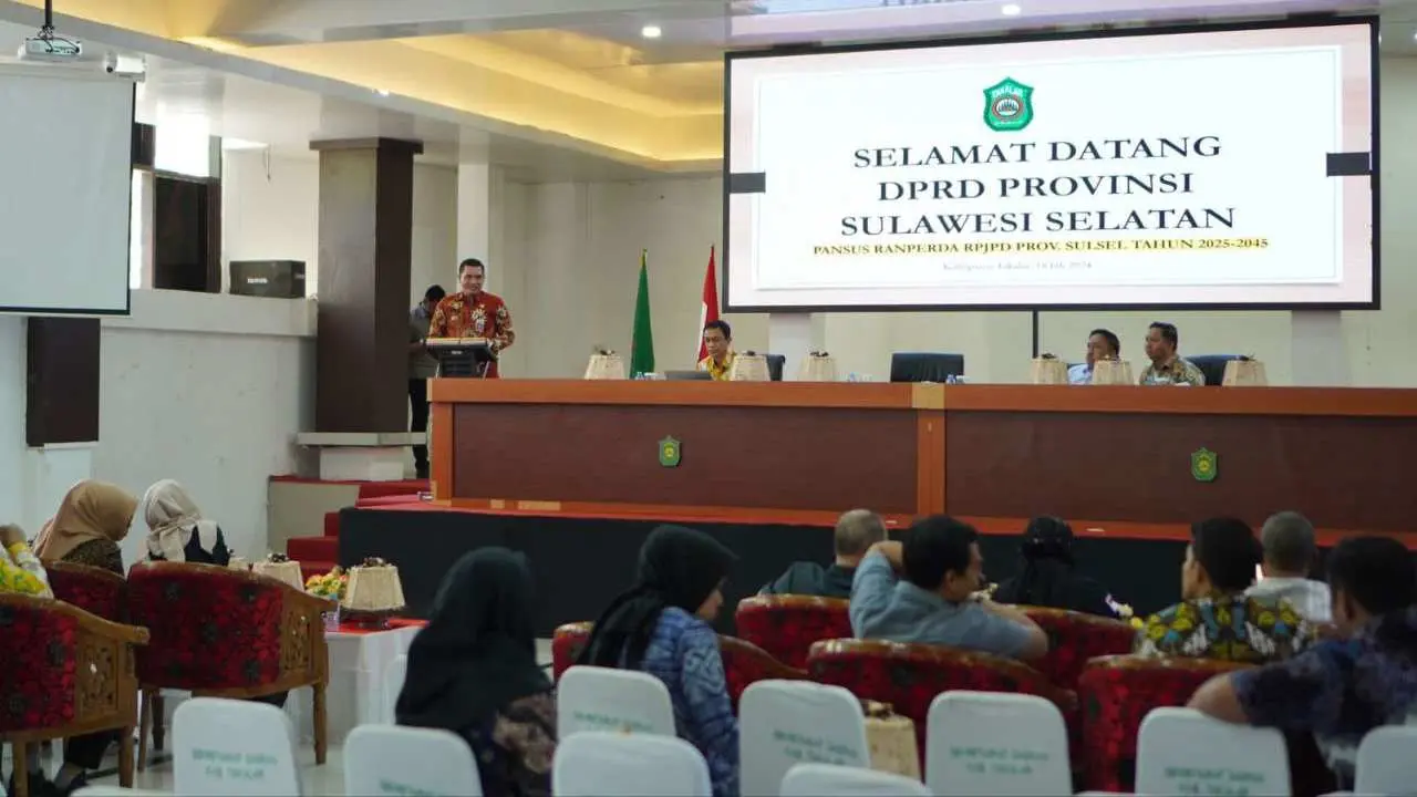 Sekda Wakili Pj Bupati Terima Kunjungan Kerja Pansus DPRD Sulsel 2 Sekda Wakili Pj Bupati Terima Kunjungan Kerja Pansus DPRD Sulsel