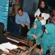Pj Ketua TP PKK Ninuk Zudan Serahkan Bantuan untuk Kelompok Tenun Sutera di Pinrang