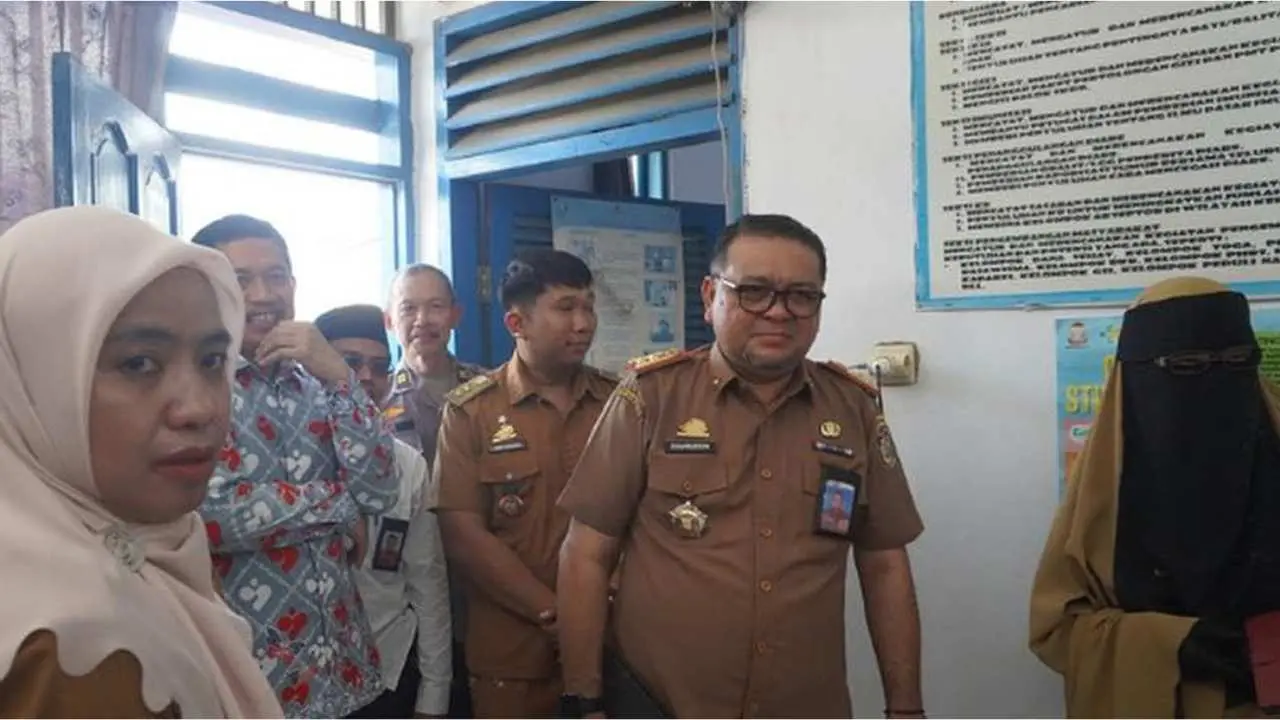 Plt Kadis PPKB Makassar Buka Intensifikasi Pelayanan KB dalam Rangka Hari Kartini