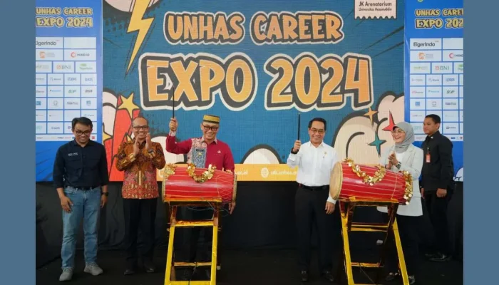 Atasi Masalah Pengangguran, Pj Gubernur Prof Zudan Apresiasi Pelaksanaan Unhas Career Expo 2024