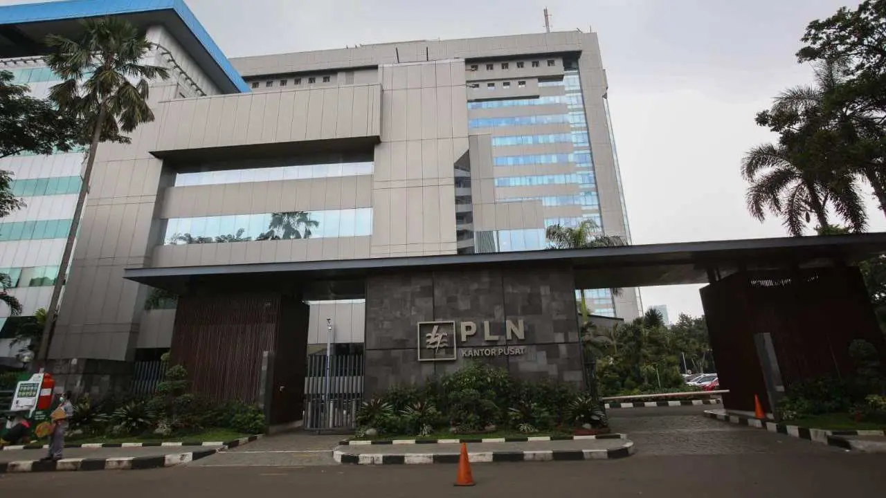 PT PLN (Persero)