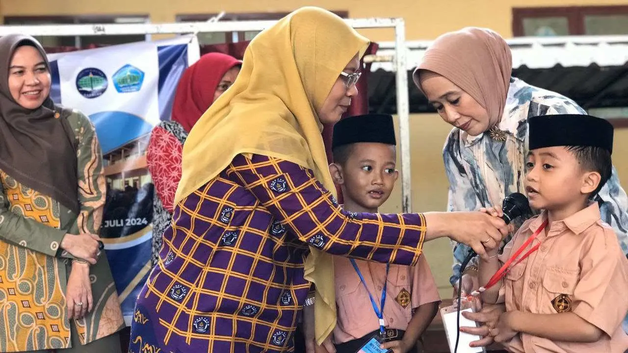 Bunda PAUD Takalar Pantau MPLS di SDN No. 7 Tala dan SD IT Wihdatul Ummah