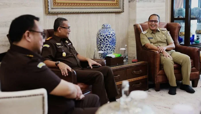 Danny Pomanto dan Kejari Makassar Pererat Kerja Sama Bidang Hukum dan Pendampingan Proyek Strategis