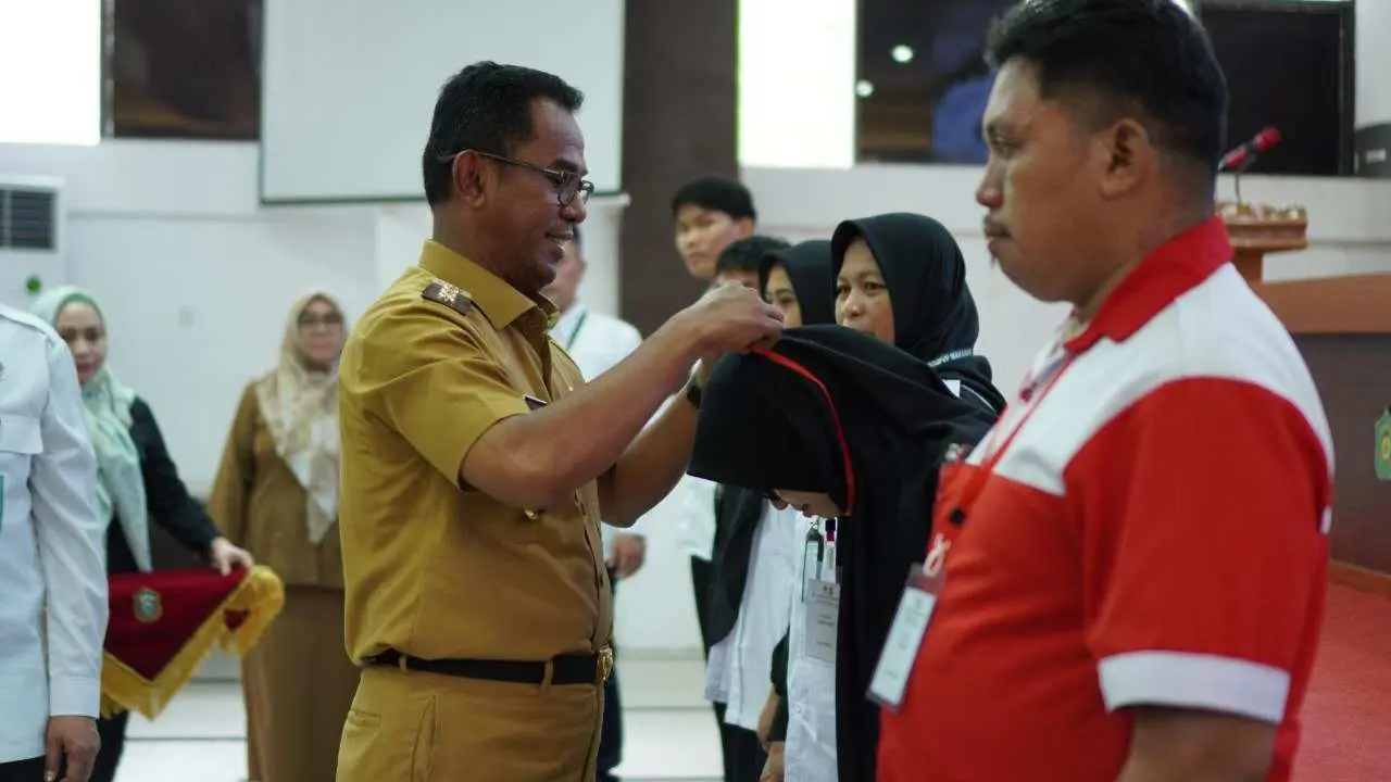 Pj Bupati Takalar Buka Pelatihan Produktivitas & Penutupan PBK Kolaborasi BBPVP Makassar 3 Pj Bupati Takalar Buka Pelatihan Produktivitas & Penutupan PBK Kolaborasi BBPVP Makassar