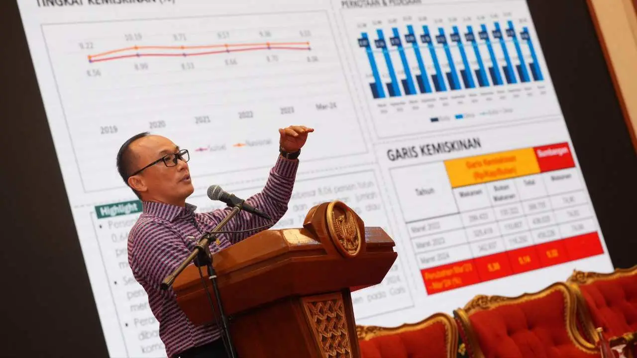 Di Hadapan Menpan RB, Pj Gubernur Prof Zudan Paparkan Digitalisasi Reformasi Birokrasi pada Seminar Nasional IKA PIMNAS