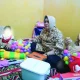 Camat Tamalate Dampingi Ketua TP PKK Makassar Kunjungi Bayi Korban Kekerasan