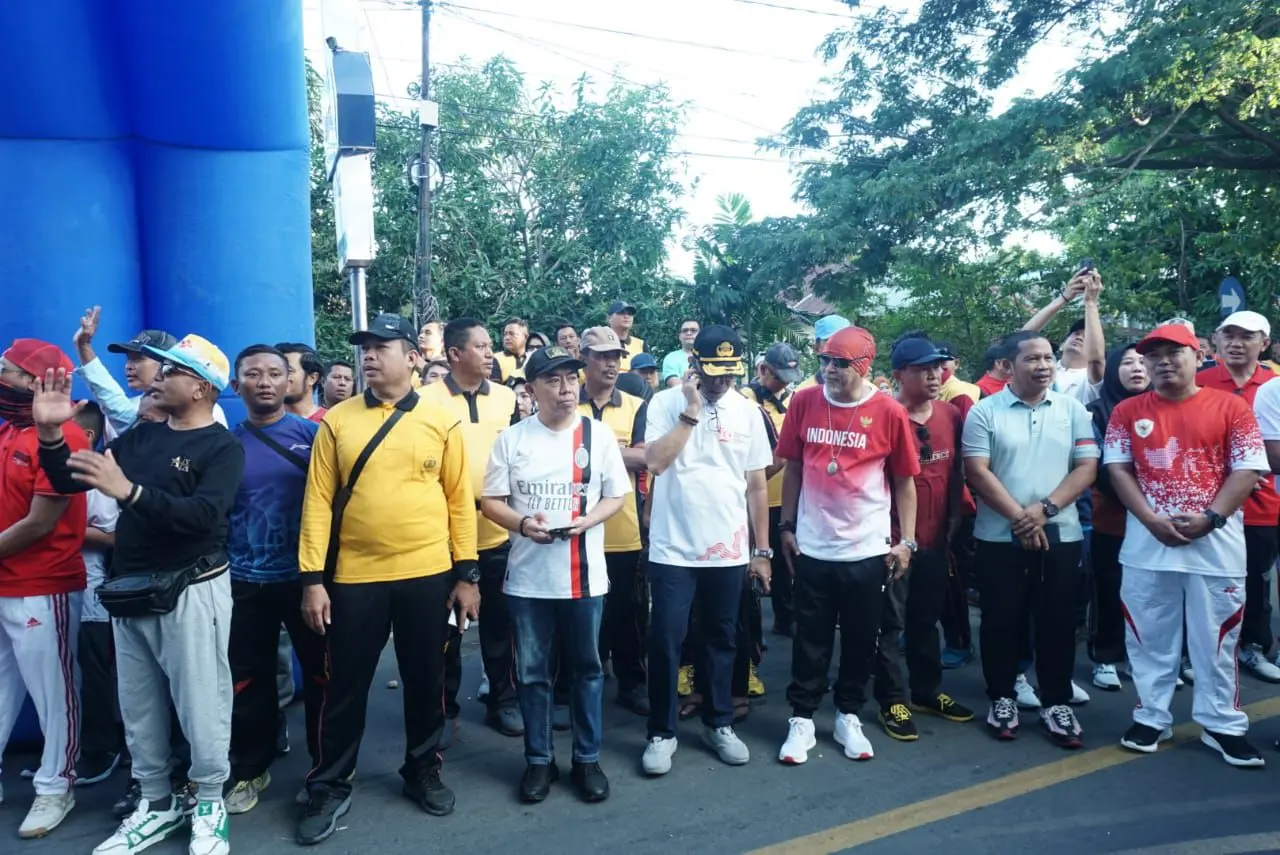 Semarakkan HUT RI ke-79, Pemkab Jeneponto Gelar Car Free Day dan Jalan Santai dengan Ribuan Peserta 2 Semarakkan HUT RI ke-79, Pemkab Jeneponto Gelar Car Free Day dan Jalan Santai dengan Ribuan Peserta