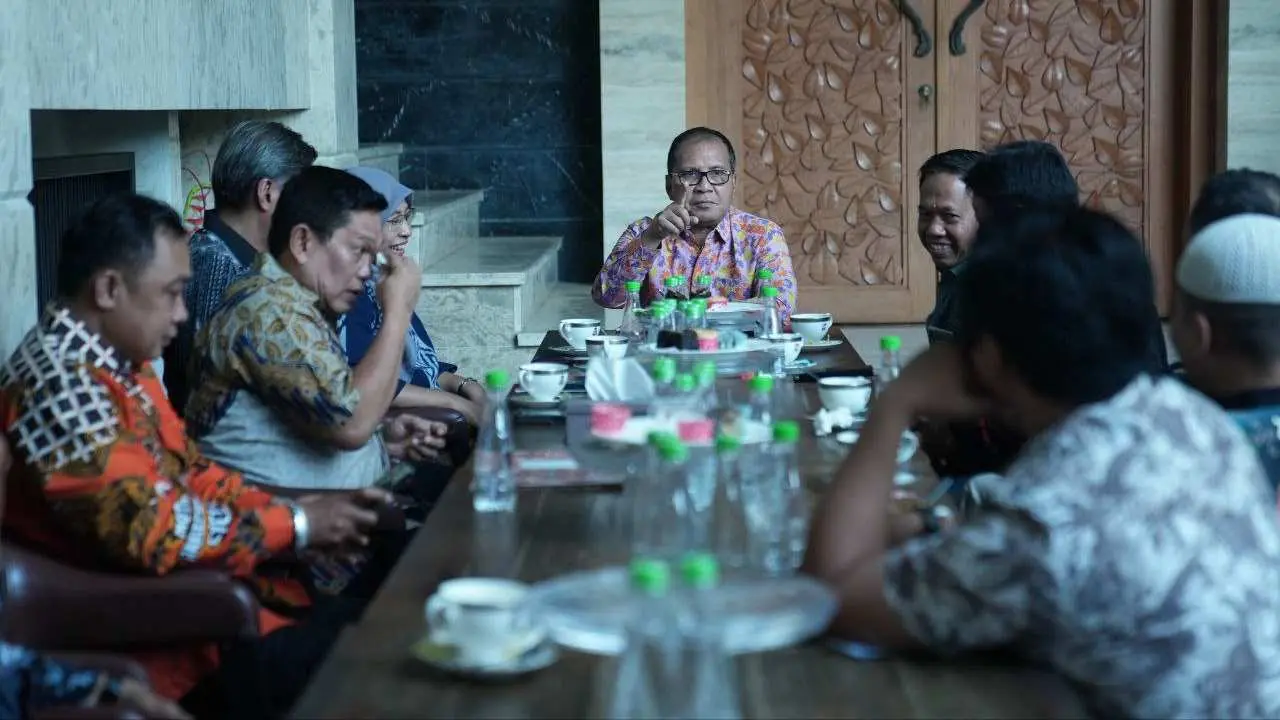 Pemkot Makassar dan Tiga Kampus Besar di Sulsel Persiapkan Kerja Sama Kelurahan Cinta Statistik
