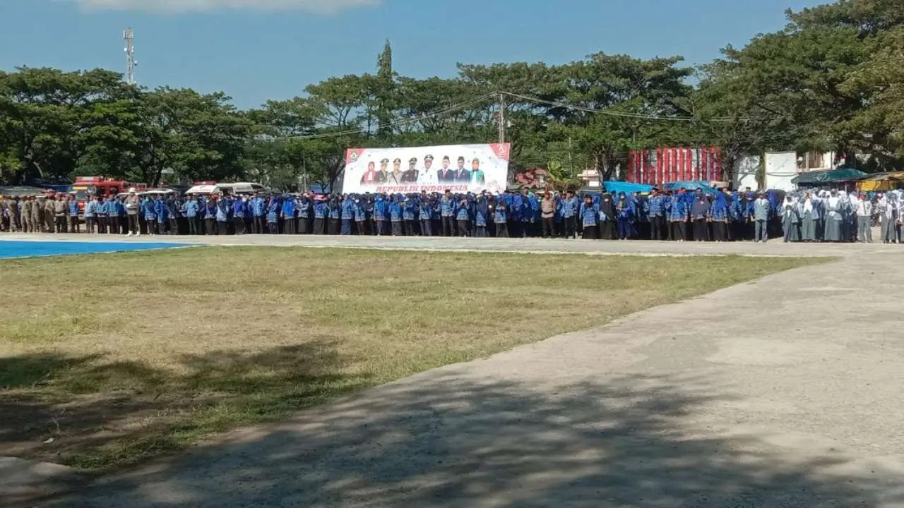 Detik-detik Upacara Peringatan HUT Proklamasi Kemerdekaan RI ke-79 di Jeneponto 3 Detik-detik Upacara Peringatan HUT Proklamasi Kemerdekaan RI ke-79 di Jeneponto