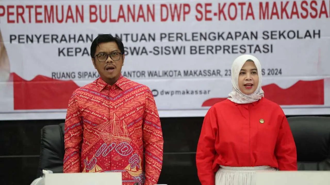 Firman Pagarra Apresiasi DWP Makassar Atas Kepedulian Terhadap Pendidikan Anak Satgas Kebersihan