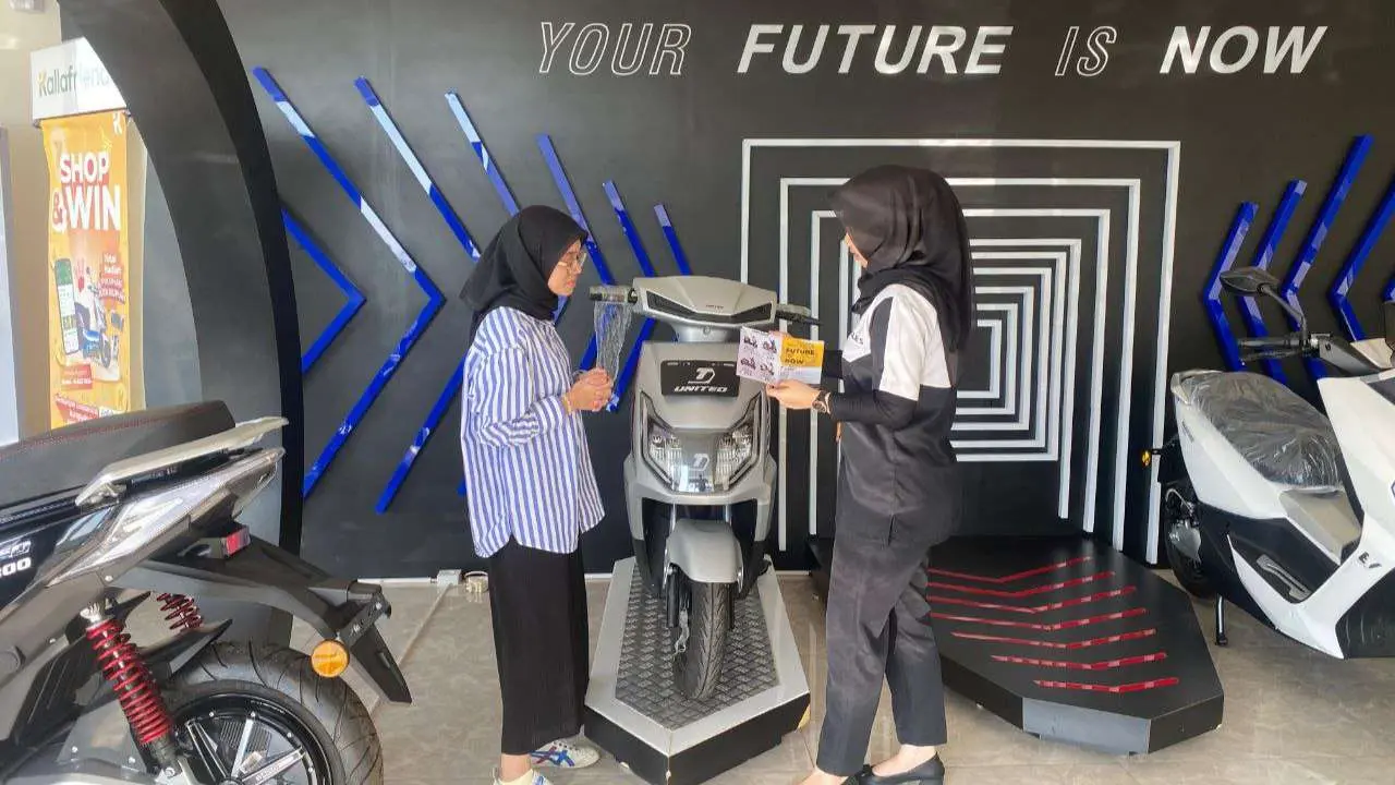 Pengguna United E-Motor Berikan Respon Positif Lewat Testimoni 2 Pengguna United E-Motor Berikan Respon Positif Lewat Testimoni