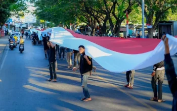 PB HPMT Ukir Sejarah Baru, Kibarkan Bendera Sepanjang 79 Meter di Jeneponto 6 PB HPMT Ukir Sejarah Baru, Kibarkan Bendera Sepanjang 79 Meter di Jeneponto