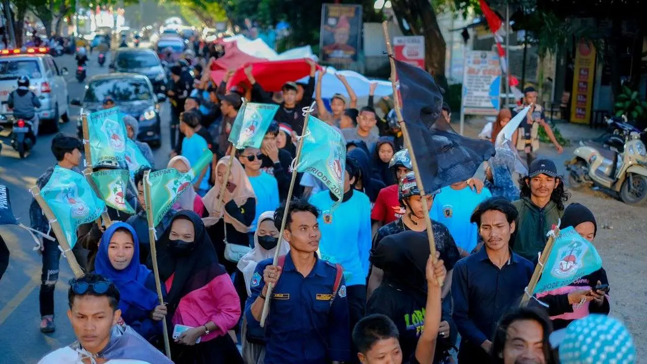 PB HPMT Ukir Sejarah Baru, Kibarkan Bendera Sepanjang 79 Meter di Jeneponto