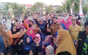 Camat Andi Eldi Tutup Kejuaraan Bola Voli Antar Ketua RT/RW se-Kecamatan Manggala 6 Camat Andi Eldi Tutup Kejuaraan Bola Voli Antar Ketua RT/RW se-Kecamatan Manggala