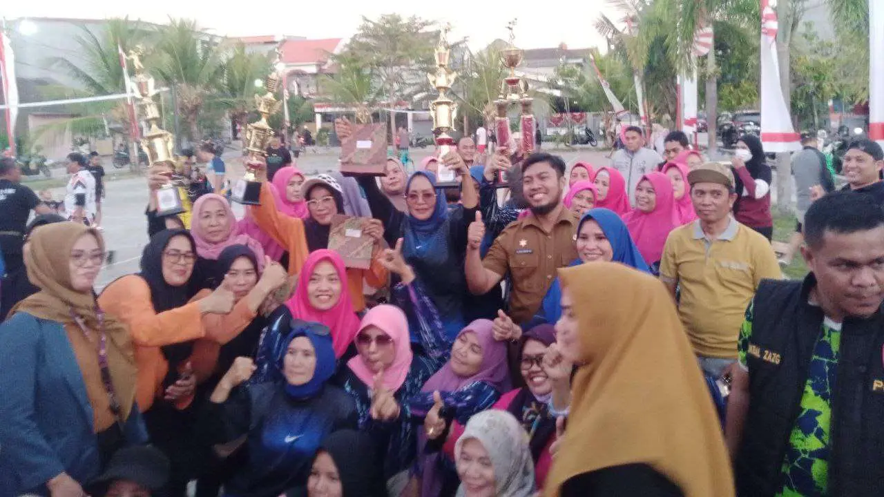 Camat Andi Eldi Tutup Kejuaraan Bola Voli Antar Ketua RT/RW se-Kecamatan Manggala