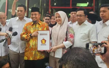 Gerindra Resmi Usung Pasangan Andi Sudirman - Fatmawati Rusdi di Pilgub Sulsel 3 Gerindra Resmi Usung Pasangan Andi Sudirman - Fatmawati Rusdi di Pilgub Sulsel