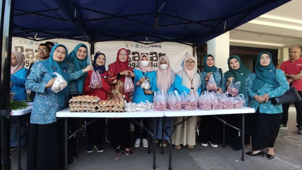 Pj Ketua TP PKK Sulsel Tinjau GPM hari Kedua Di Kantor TVRI Jalan Pajonga Dg Ngalle