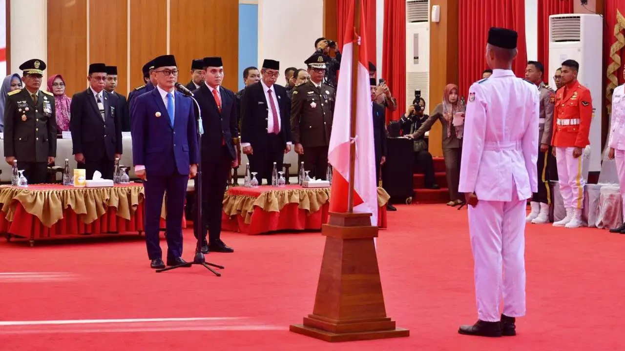 Kukuhkan Paskibraka Sulsel, Prof Zudan Minta Fokus Pada Tugas 3 Kukuhkan Paskibraka Sulsel, Prof Zudan Minta Fokus Pada Tugas