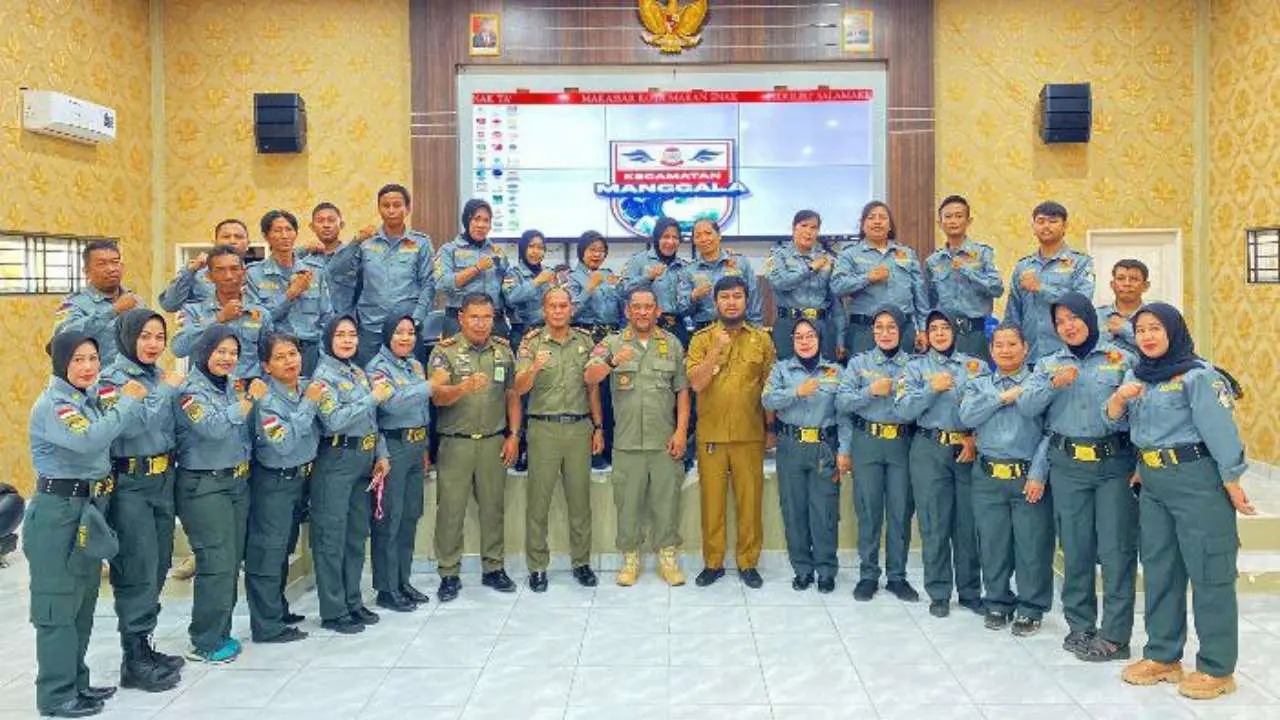 2 Kecamatan Dikunjungi Plt Kasatpol Makassar, Tekankan Disiplin saat Bertugas