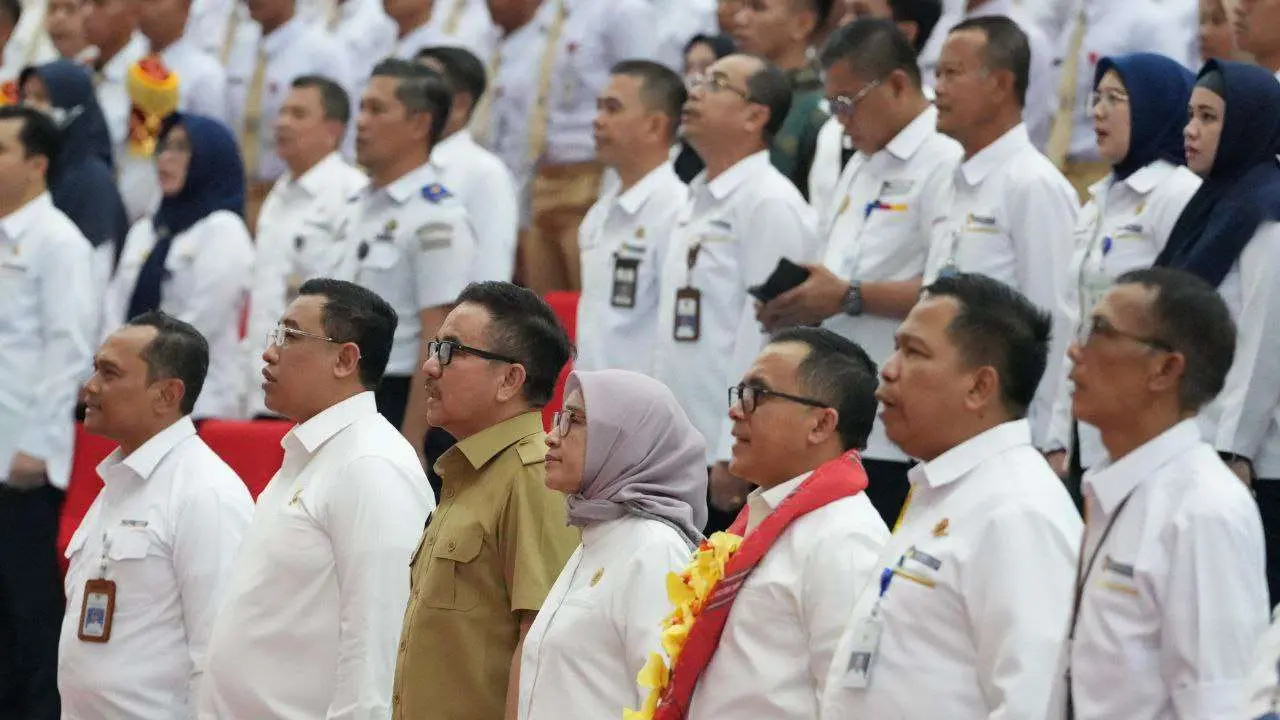Sekda Sulsel Dampingi Kunjungan Kerja Menpan RB Azwar Anas di Makassar-Maros 2 Sekda Sulsel Dampingi Kunjungan Kerja Menpan RB Azwar Anas di Makassar-Maros