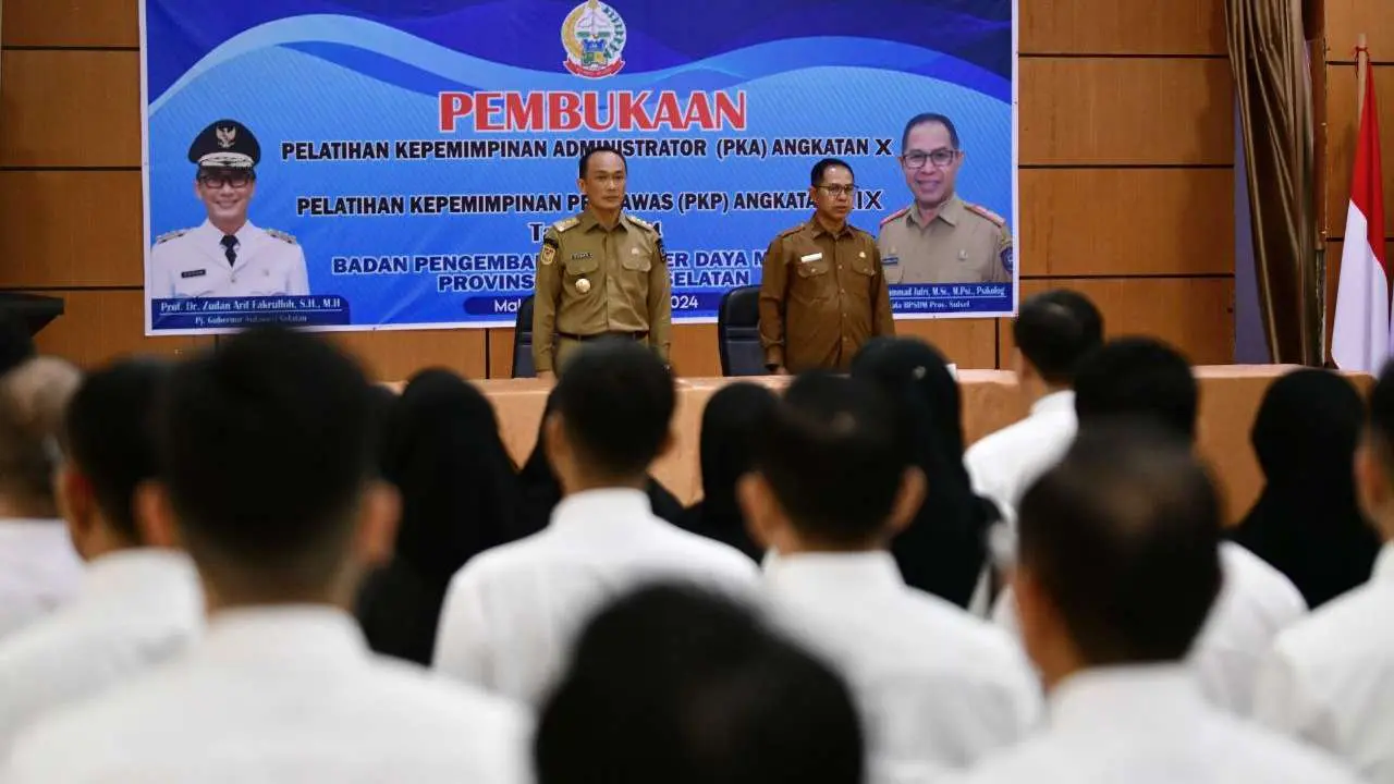 Buka PKA & PKP di Kampus I BPSDM, Prof Zudan: Pemimpin Harus Memiliki Kemampuan Berkomunikasi Efektif